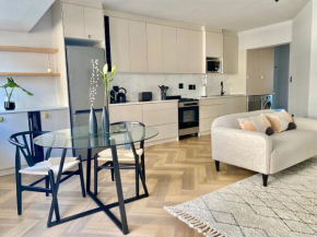 Lido Beachfront Apartment Sea Point Cape Town